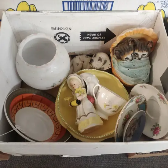 BOX OF CHINA LAMPSHADE ETC