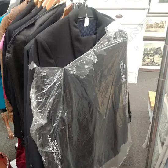 NEARLY NEW HUGO BOSS JACKET