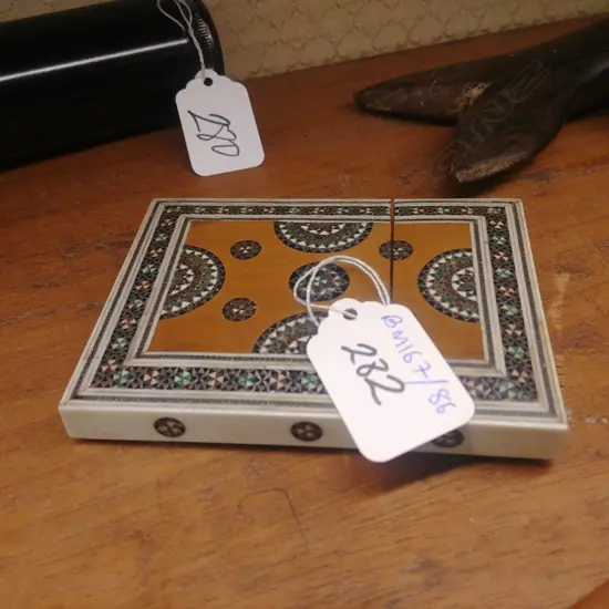 BONE ETC. INLAY CARD CASE 