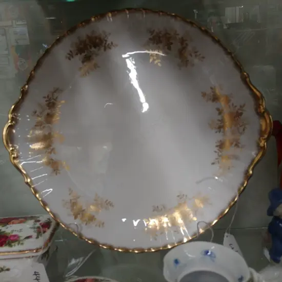 R.A.  ANTOINETTE LGE CAKE PLATE 300MM
