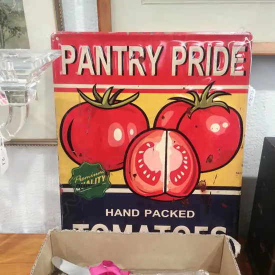 TIN ADVERTISING SIGN "PANTRY PRIDE TOMATOES"