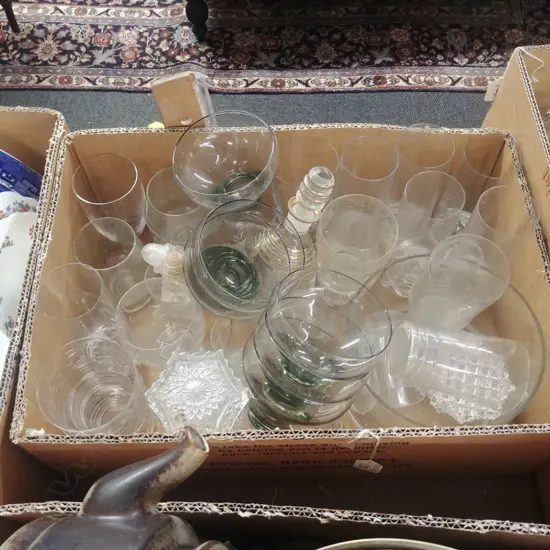 BOX DRINKING GLASSES