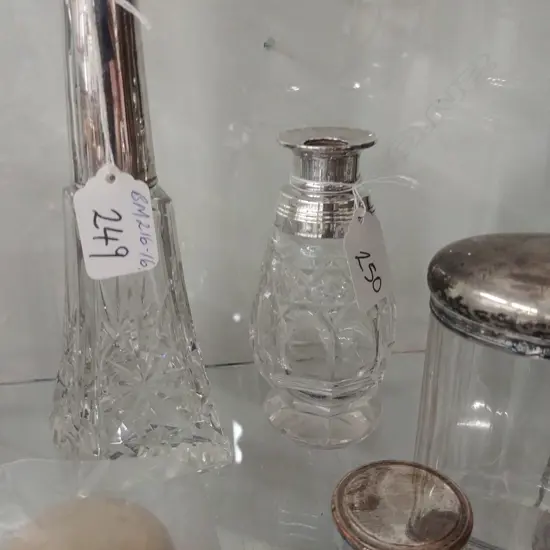 EDW SILVER TOPPED SCENT BOTTLE NO STOPPER