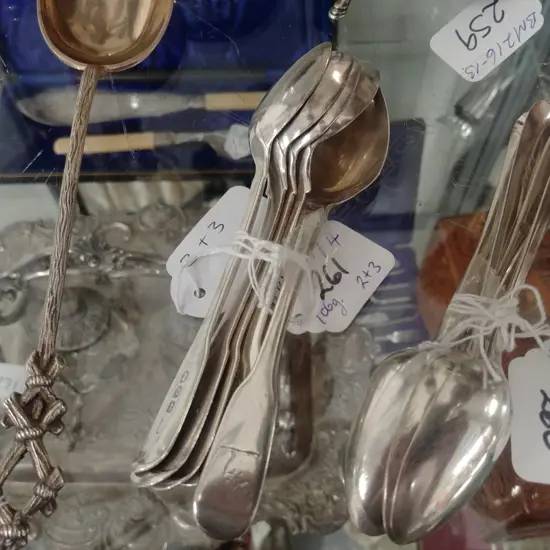 5 STERLING SILVER TEA SPOONS 106G