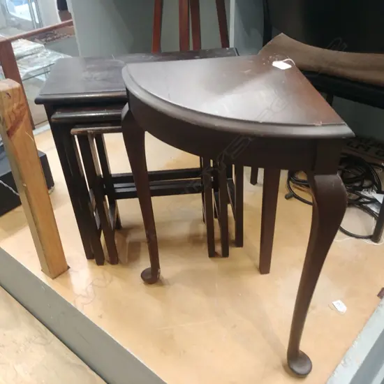 NEST OF 3 TABLES + SMALL CORNER TABLE
