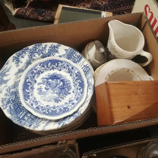 LOT ASST CHINA/ROYAL WORCESTER PART SET/MUSIC BOX ETC