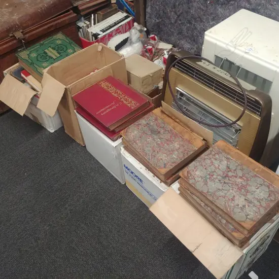 5 BOXES OF BOOKS/SPORT/ANTIQUE ETC 