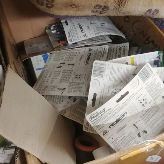 LOT ASST SECURITY STAYS ETC