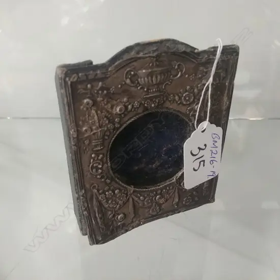 EDW SILVER POCKET WATCH HOLDER