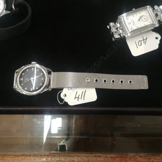 FAVRE-LEUBA WRISTWATCH - BLACK DIAL MESH STRAP