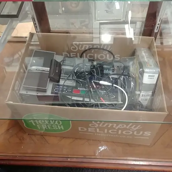 LOT ASST AUDIO LEADS / CRY BABY PEDAL/ M- AUDIO USB /MICROPHONES+GNX 1 GUITAR PROCESSOR