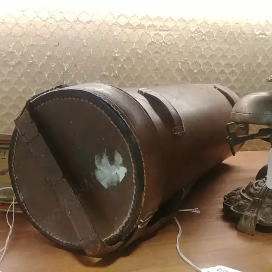 ANTIQUE LEATHER CYLINDRICAL CONTAINER 