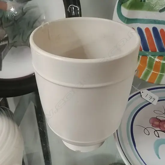 CROWN LYNN H/POTTED VASE A/F