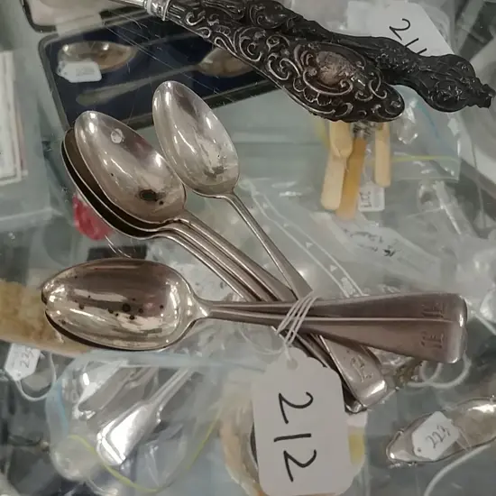 SET OF 6 S/S TEASPOONS