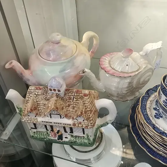 3 CERAMIC TEAPOTS