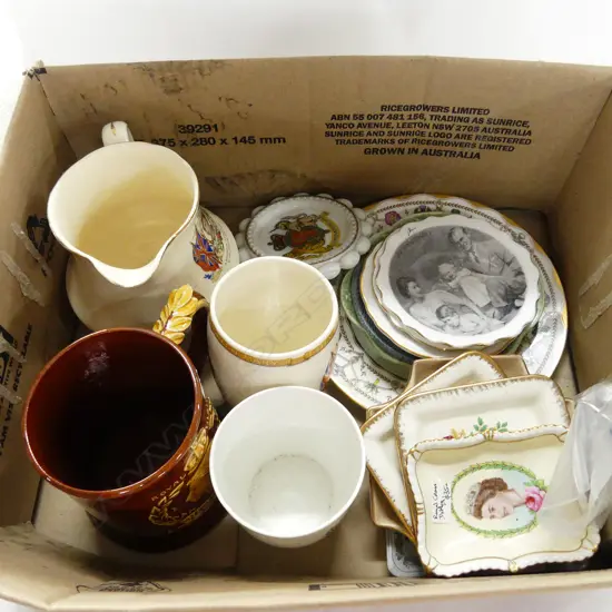 BOX 17 VINTAGE ROYALITY PCES: DISHES, TANKARDS..