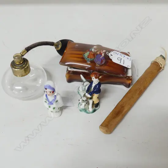 5 SMALL ITEMS, MAORI CHISEL, BAYREUTH STAMP BOX...