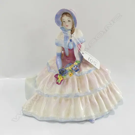 ROYAL DOULTON FIGURE 'DAYDREAMS'