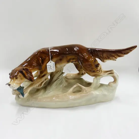 ROYAL DUX HUNTING DOG W PHEASANT 