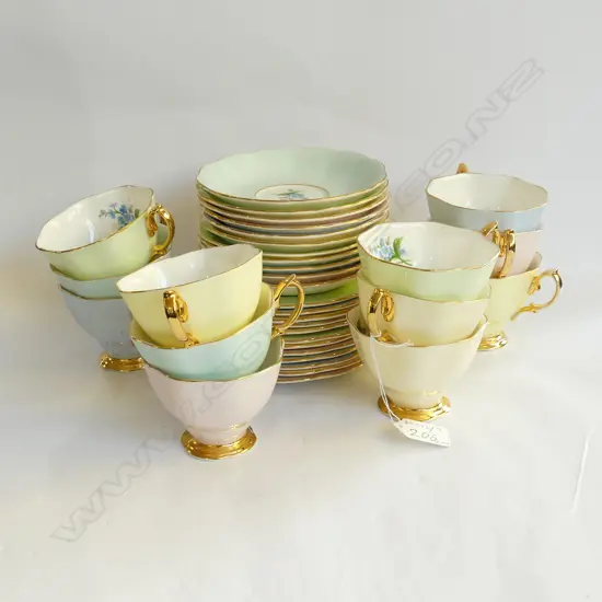 12 ROYAL ALBERT TRIOS 