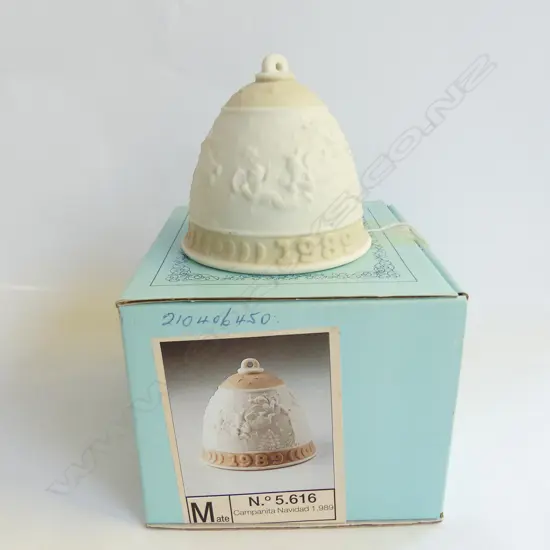 1989 LLADRO BELL BOXED