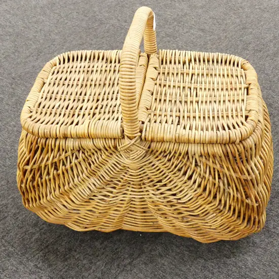 CANE BASKET 