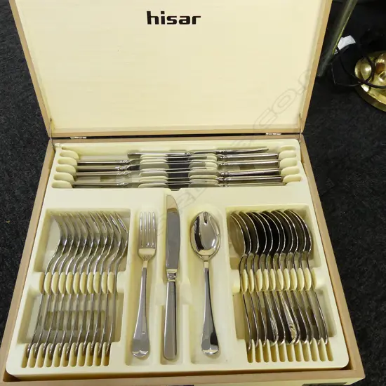 HISAR CASED  STAINLESS CUTLERY CANTEEN