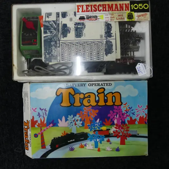 GERMAN FLEISHCHMANN TRAIN SET + RETRO TRAIN SET