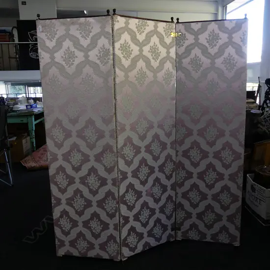 VINTAGE 3 FOLD SCREEN SILKY TYPE PATTERNED FABRIC