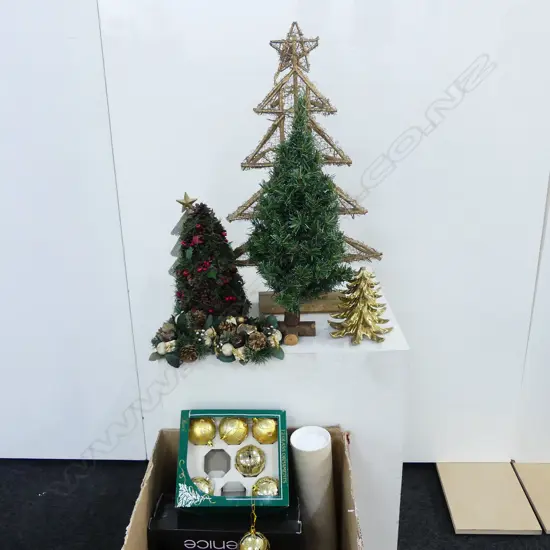LARGE BOX OF CHRISTMAS DECORATIONS; GOLD HANGING BALL ETC.
