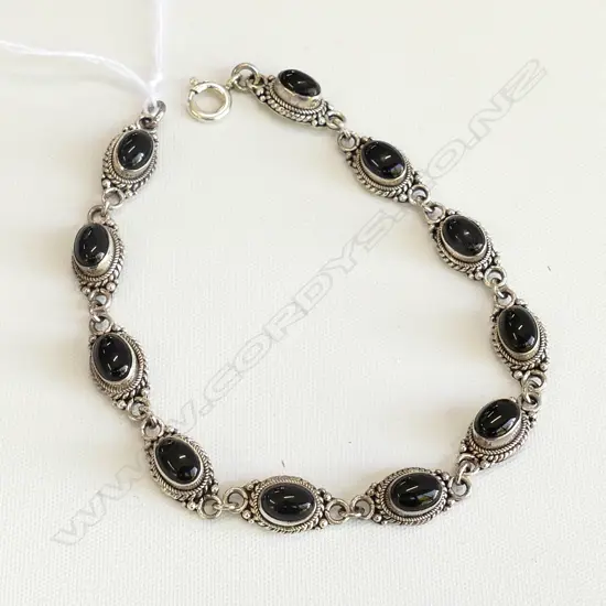 SILVER AND ONYX BRACELET