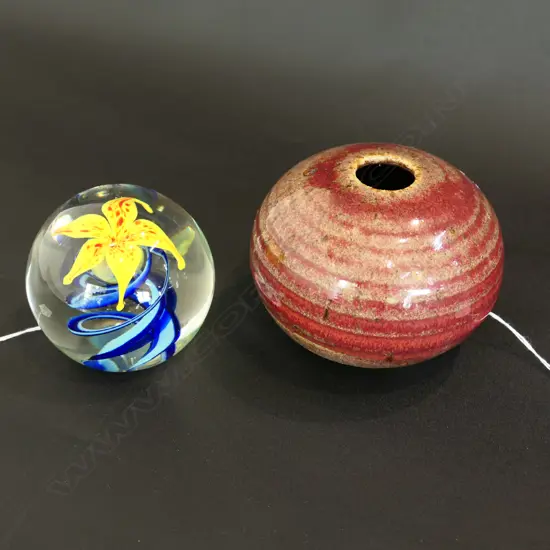 NZ STUDIO POTTERY VASE + NZ ART GLASS PAPERWEIGHT SGD SHRODER