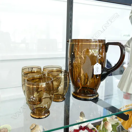 1950S GLASS CARAFE & 5 GLASSES, GILT FLORAL DECORATION