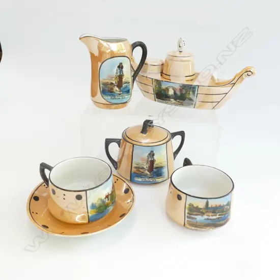 SELECTION OF GERMAN PORCELAIN (NZ) SOUVENIR WARE
