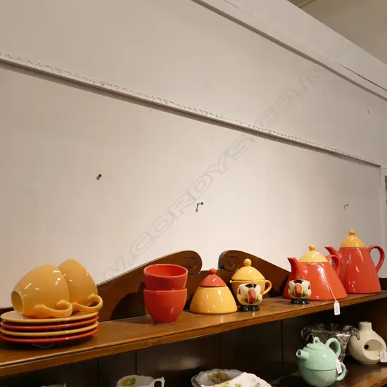 RETRO STYLE TEASET ETC