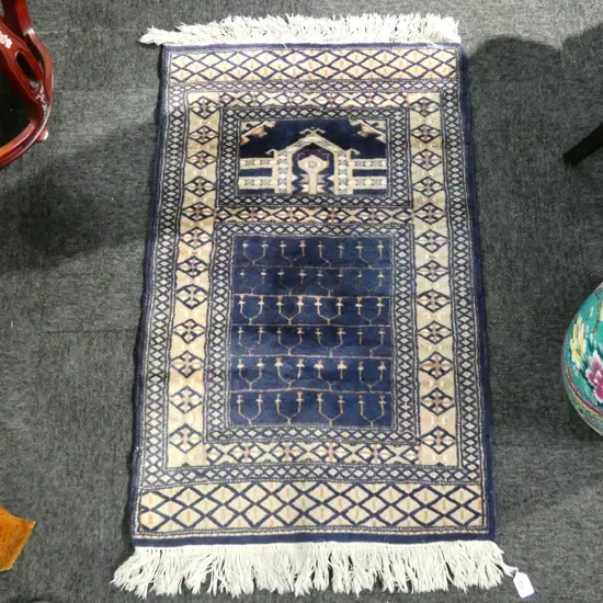 PRAYER MAT 0.97 X 0.61M