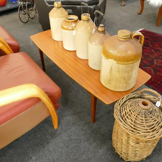 MID CENTURY COFFEE TABLE 