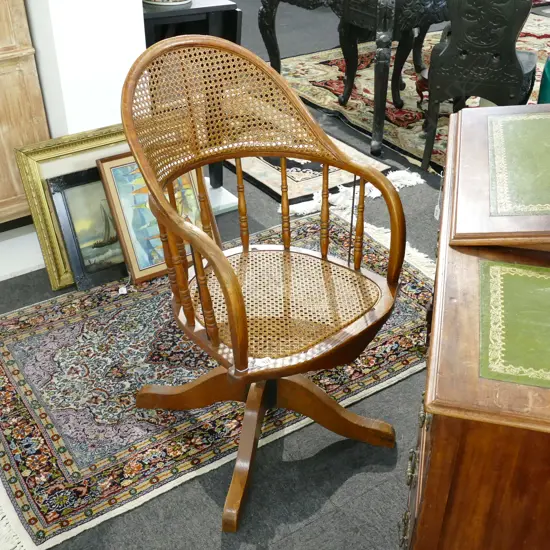 CANE CAPTAINS CHAIR 970MM H