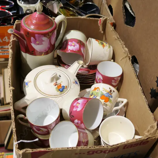 BOX LOT ART DECO DEMITASSE COFFEE SET & CHILDS TEA SET