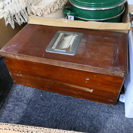 OLD QOODEN TILL WITH DISPLAYED TOP L.430MM (18132)