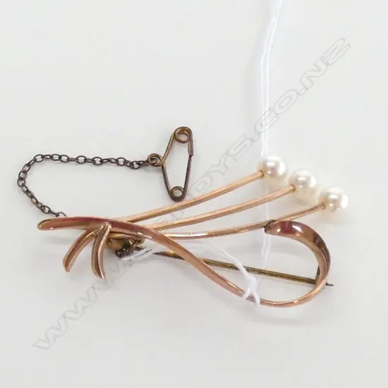 9CT GOLD & PEARL BROOCH