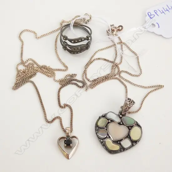 2 STG PENDANTS ON STG CHAINS + STG RING 13.5 GRAMS TOTAL