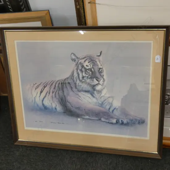 FRAMED SPENCER ROBERTS TIGER SIGNED PRINT