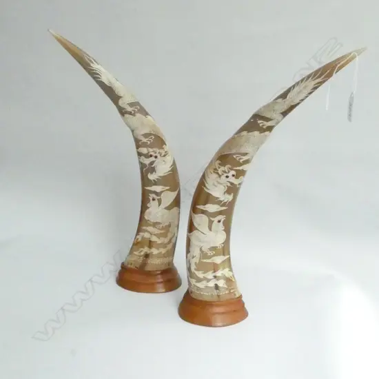 PR CARVED HORNS H. 380MM