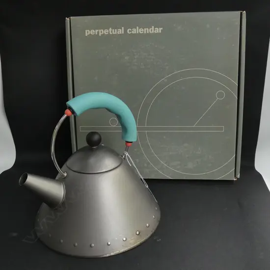 MOMA PERPETUAL CALENDAR & KETTLE