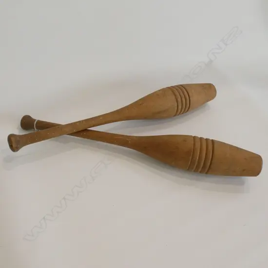 PR INDIAN WOODEN CLUBS L. 455MM