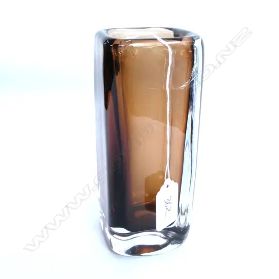 VICKE LINDSTRAND KOSTA GLASS VASE H. 160MM