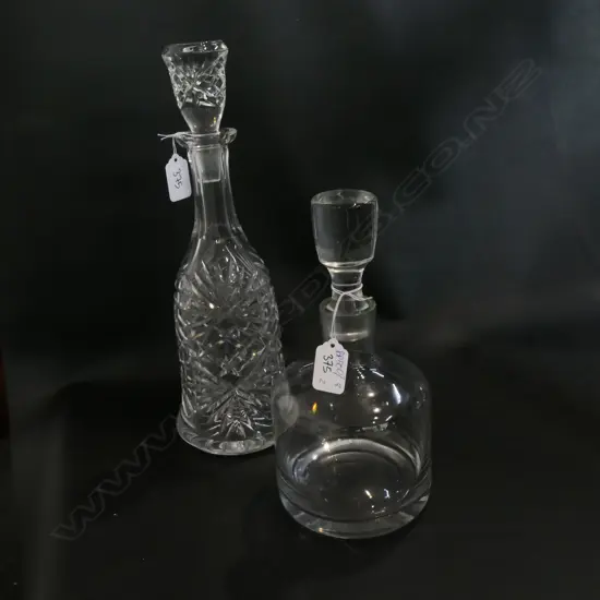 2 CRYSTAL DECANTERS H. 335MM