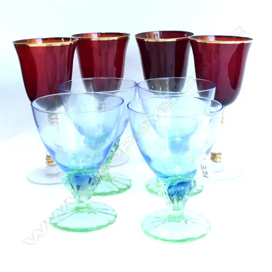 2 SETS OF 4 COLOURED GLASSSES. RED & BLUE