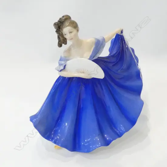 R/DOULTON FIGURE ELAINE + BOX 